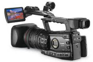 camera canon  XF 305.jpg